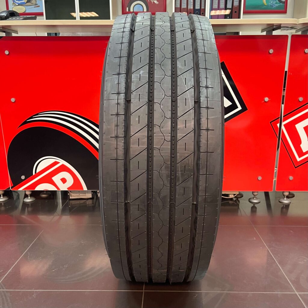 Шини MAXELL 385/65 R22.5 SUPER HA1  руль / рульові