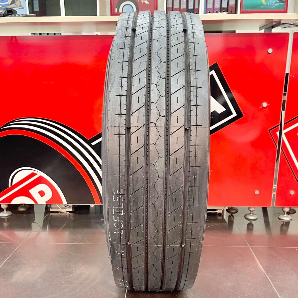 Шини MAXELL 315/80 R22.5 SUPER HA1 руль / рульова