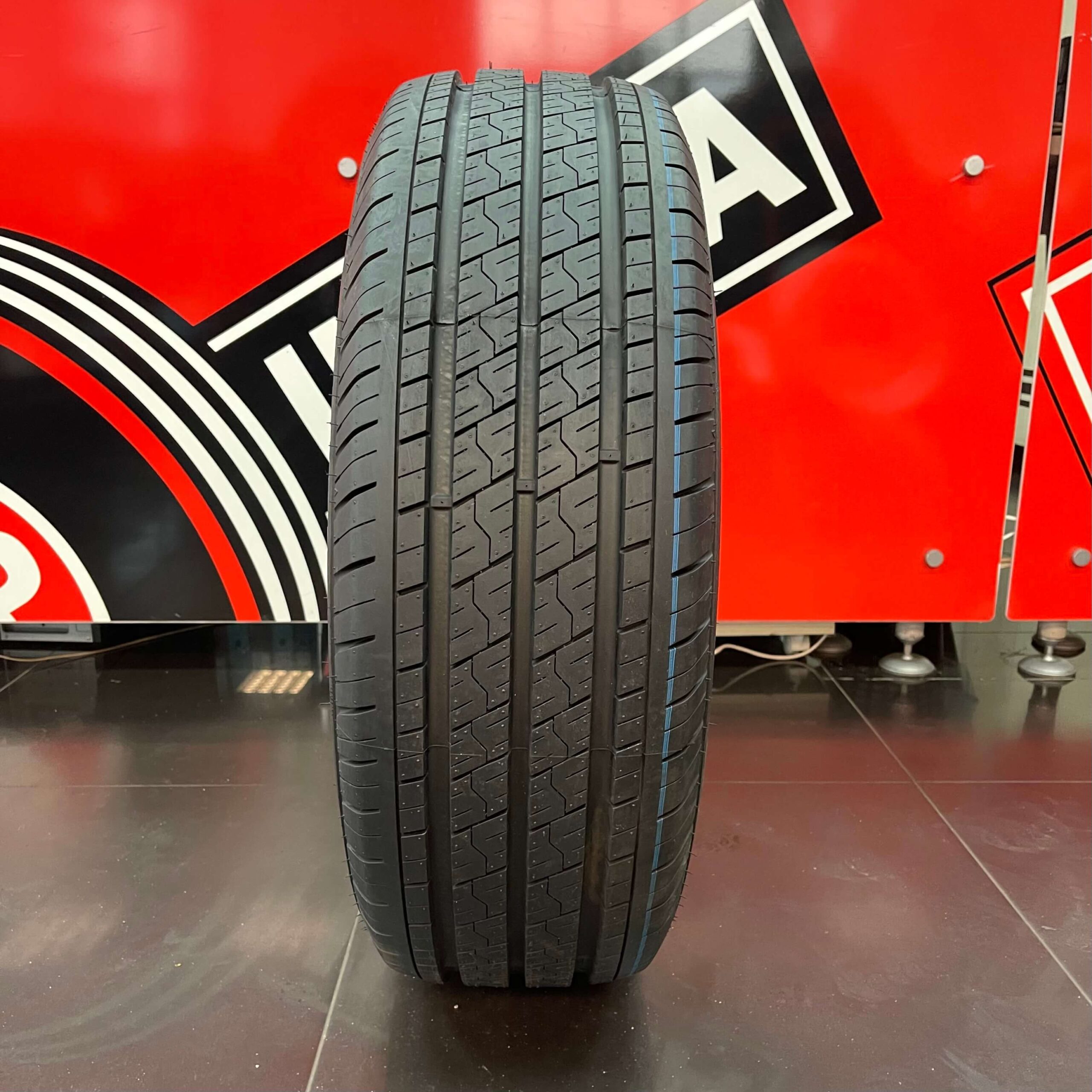 Шини Three-A 195/70 R15C - img