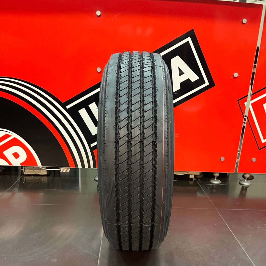 Шини Double Coin 215/75R17.5 RT600