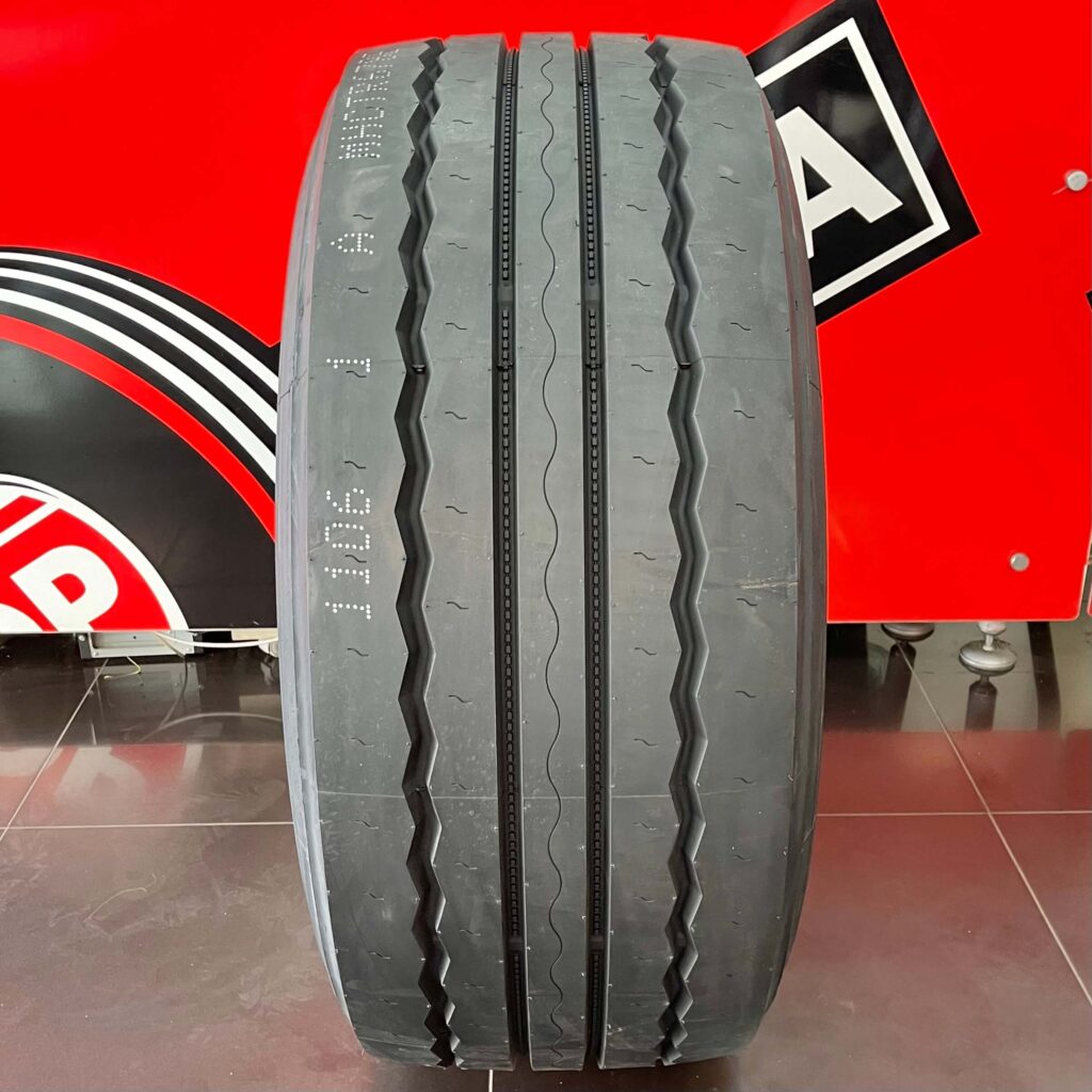 Шини Aufine 385/55 R19.5 TR67  на причіп